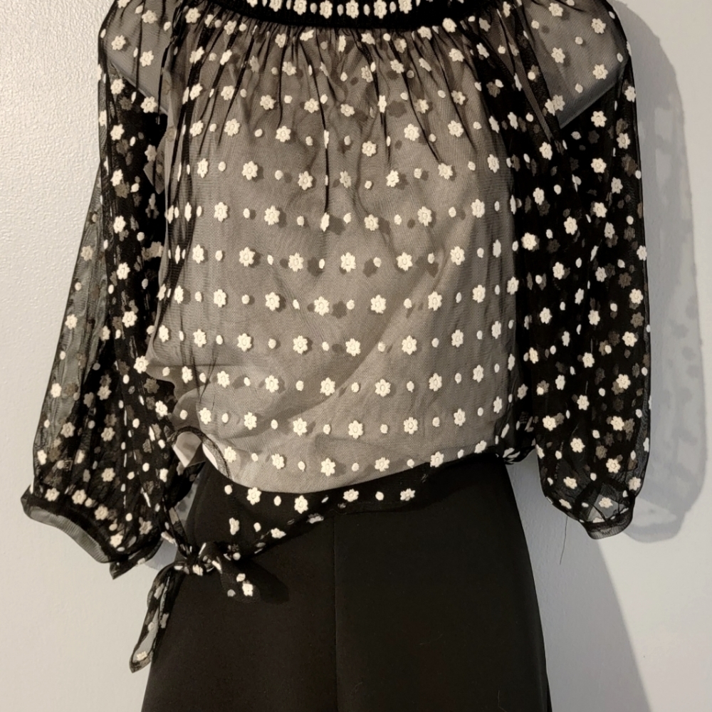 Sheer Outer shirt with white Daisies